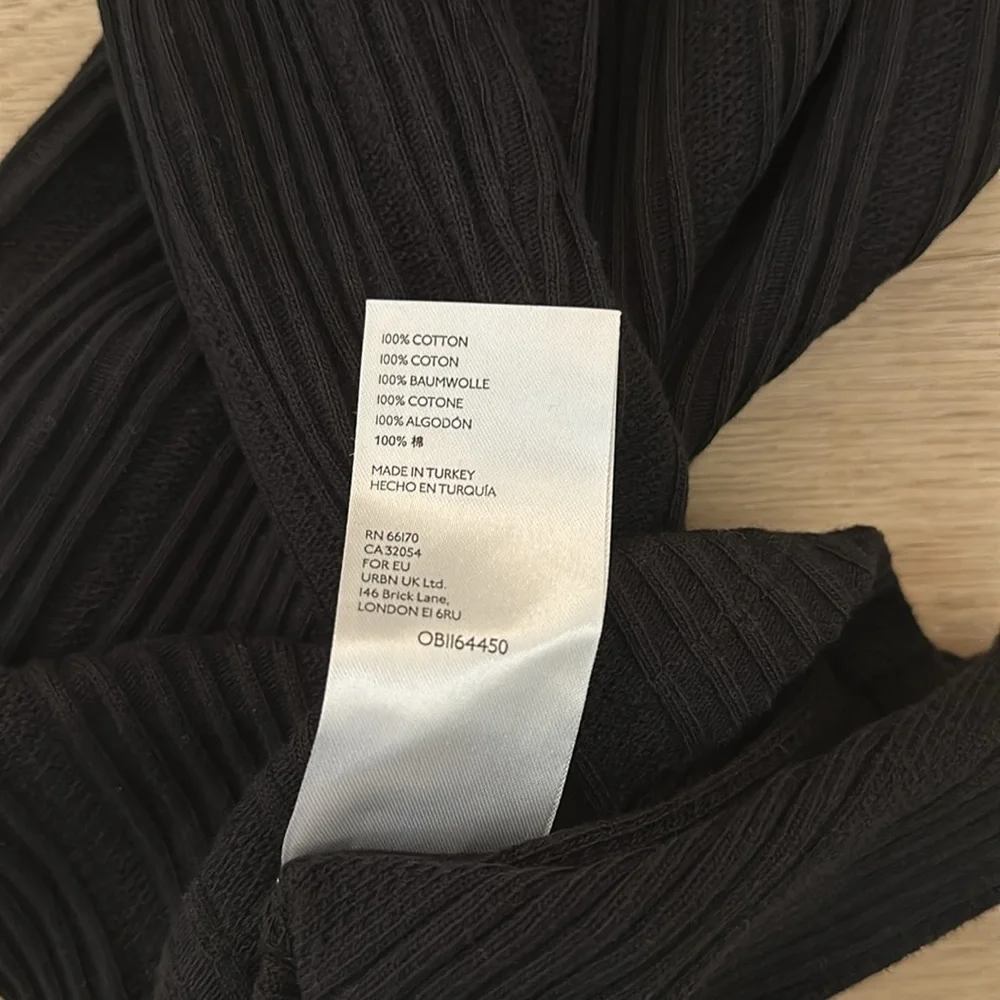 Ribbed Anthropologie Tank - Picture 6 of 6